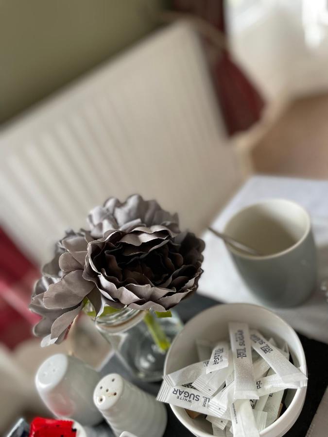 Abbey House B & B Penrith Buitenkant foto