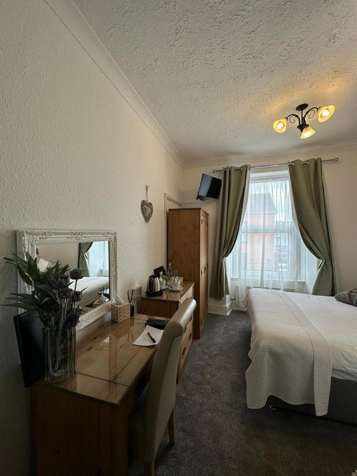Abbey House B & B Penrith Buitenkant foto